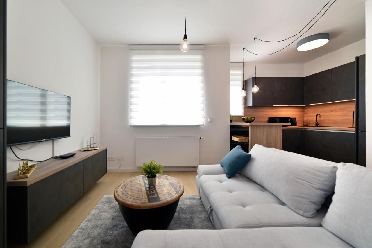 On Time Apartment Zagreb Exterior photo