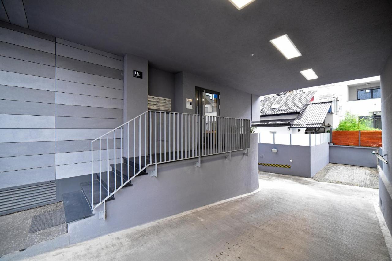 On Time Apartment Zagreb Exterior photo